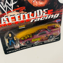 1999 Road Champs JAKKS Pacific NHRA WWF Attitude Racing Mankind 1999 Pontiac Firebird Funny Car granate con Figura de Steve Austin