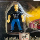 1999 Road Champs JAKKS Pacific NHRA WWF Attitude Racing Mankind 1999 Pontiac Firebird Funny Car granate con Figura de Steve Austin
