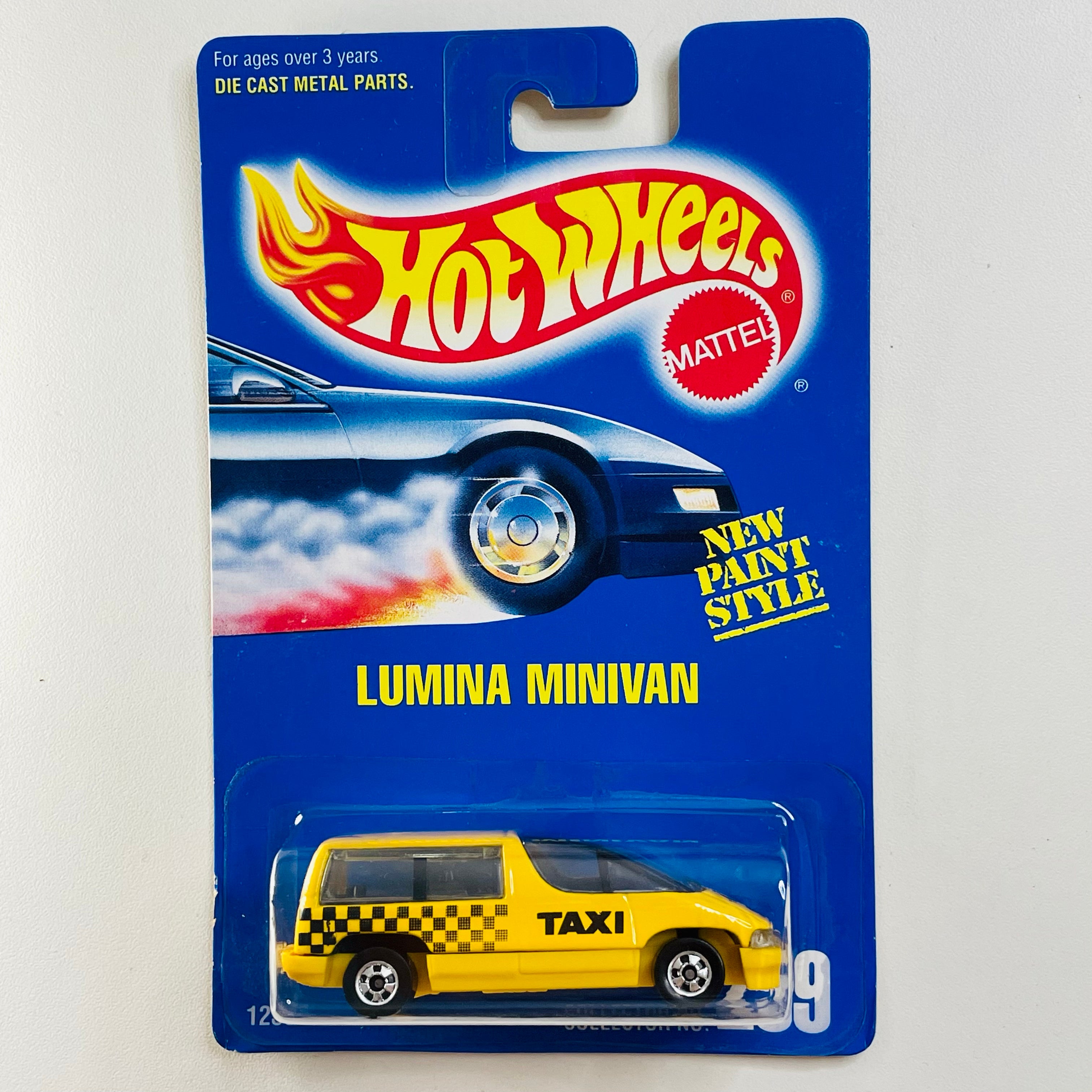 1995 Hot Wheels Chevy Lumina Minivan 259 amarillo BW