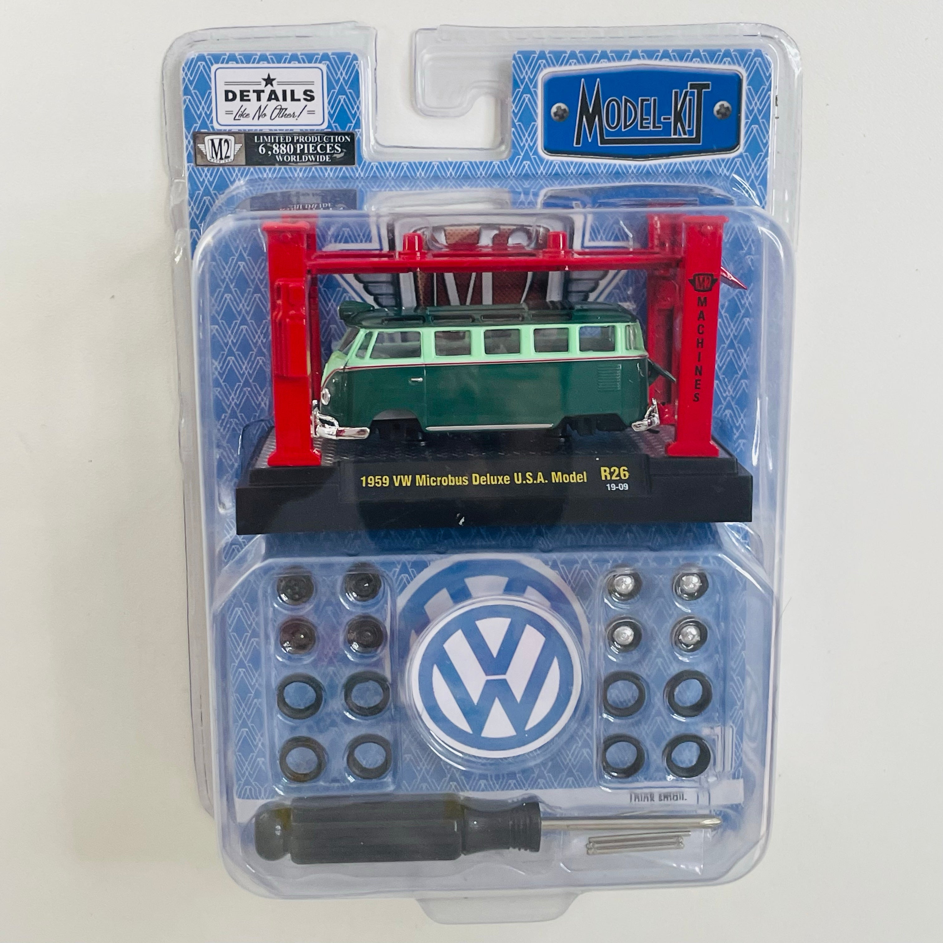 2019 M2 Machines Model Kit Limited Edition 1 6 880 1959 VW Volkswagen 2019-m2-machines-model-kit-limited-edition-1-6-880-1959-vw-volkswagen
