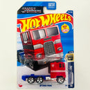 2025 Hot Wheels HW Screen Time Transformers Optimus Prime rojo con azul RSW Primera Edición