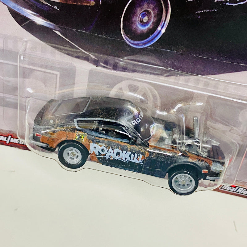 2024 Hot Wheels Premium Pop Culture Roadkill Custom 71 Datsun Rotsun negro Llantas de Goma RR