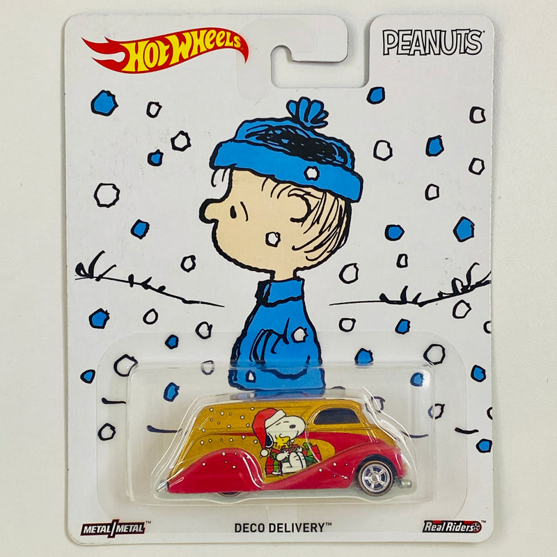 2016 Hot Wheels Premium Pop Culture Peanuts Snoopy Deco Delivery rojo con dorado Llantas de Goma RR base ZAMAC