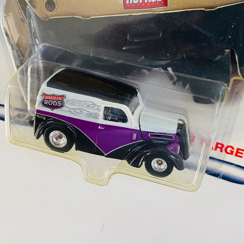 2000 Hot Wheels Editor's Choice Target Exclusive Anglia Panel Ford morado con blanco Llantas de Goma RR