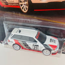 2023 Hot Wheels Premium Entertainment Forza 94 Audi Avant RS2 blanco Llantas de Goma RR