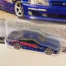 2023 Hot Wheels Premium Fast & Furious Rápidos y Furiosos 1999 Nissan Maxima azul Llantas de Goma RR