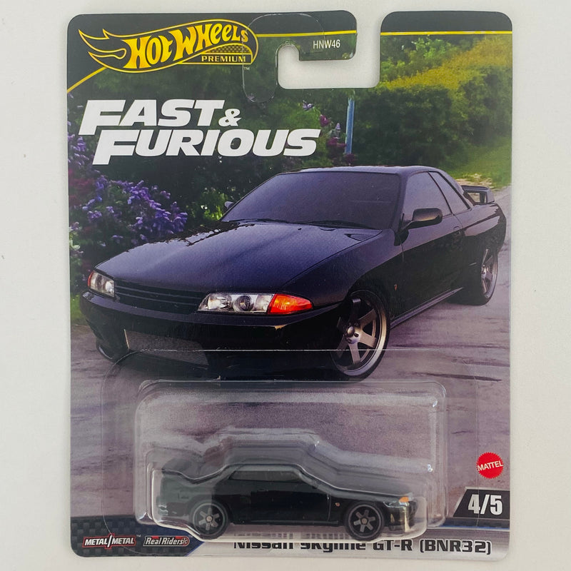 2024 Hot Wheels Premium Fast & Furious Rápidos y Furiosos Nissan Skyline GT-R BNR32 negro Llantas de Goma RR