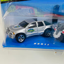 1999 Hot Wheels Action Pack Team Knight Rider El Equipo Increíble Diorama Set - Dante 1997 Ford Expedition XLT y Figura de Acción Kyle