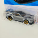 2025 Hot Wheels Mustang 60th Ford Mustang GTD plata metálico Y5 Primera Edición