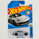 2026 Hot Wheels Factory Fresh Porsche 911 Carrera T gris 10SP Primera Edición