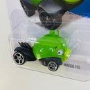 2014 Hot Wheels HW City Angry Birds Minion Pig verde OH5