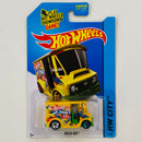 2014 Hot Wheels HW City Bread Box Jeep FJ-3 amarillo 5SP