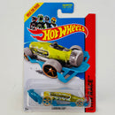 2014 Hot Wheels HW Race Carbonator amarillo OH5