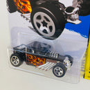2014 Hot Wheels HW City Bone Shaker negro metálico con flamas 5SP