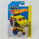 2013 Hot Wheels HW Off-Road Cool One amarillo PR5