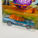 2014 Hot Wheels Walmart Exclusive Happy Easter Series 70 Chevelle Convertible Chevrolet turquesa 5SP