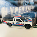 2021 Hot Wheels Premium Car Culture Hyper Haulers Lucas Oil Baja Bouncer blanco Llantas de Goma RR Primera Edición
