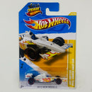 2012 Hot Wheels New Models 2011 IndyCar Oval Course Race Car blanco PR5 base ZAMAC Primera Edición
