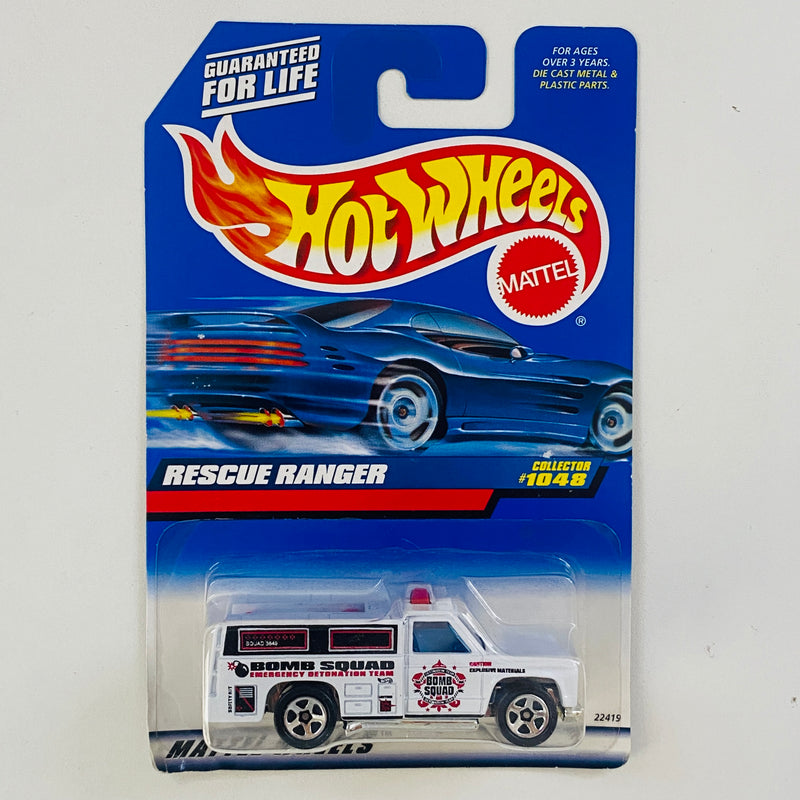 1999 Hot Wheels Rescue Ranger 1048 blanco 5SP