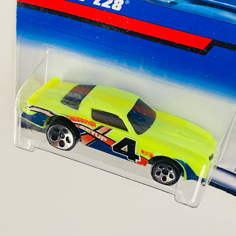 1998 Hot Wheels Chevrolet Camaro Z28 853 verde neón 5DOT base ZAMAC