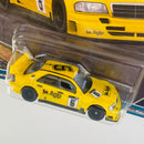 2023 Hot Wheels Premium Car Culture Race Day 94 AMG-Mercedes C Class DTM Touring Car amarillo Llantas de Goma RR