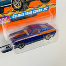 1998 Matchbox Classic Decades 68 Mustang Cobra Jet 40 azul - Detalle Burbuja