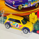 2024 Hot Wheels Spring Series Especial Primavera Mini Cooper S Challenge amarillo 5SP