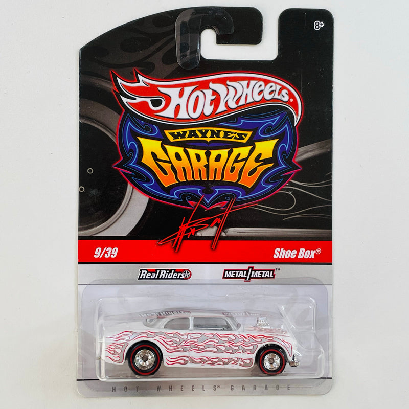 2010 Hot Wheels Wayne's Garage Shoe Box 49 Ford blanco metálico Llantas de Goma RR Redline base ZAMAC