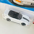 2026 Hot Wheels Drop Tops Porsche 911 Turbo Cabriolet blanco L4