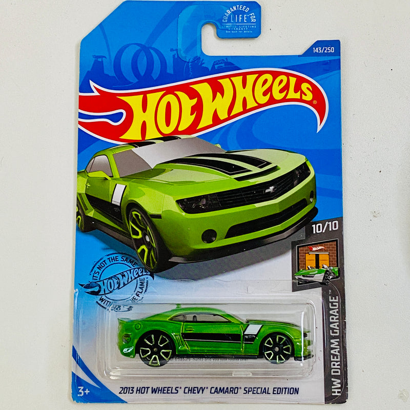 2020 Hot Wheels Treasure Hunt HW Dream Garage 2013 Chevy Camaro Special Edition verde metálico TRAP5