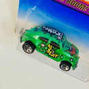 1997 Hot Wheels Biff! Bam! Boom! Series Volkswagen VW Bug verde metálico 5SP base ZAMAC