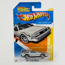 2011 Hot Wheels New Models Back To The Future Time Machine DeLorean DMC-12 Volver Al Futuro plata metálico 10SP Primera Edición