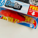 2021 Hot Wheels Monster Trucks Crash Legends Volkswagen VW Drag Bus blanco con celeste 5SP - Incluye Auto Aplastable