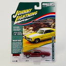 2022 Johnny Lightning Muscle Cars USA Limited Edition 1/13,510 1965 Pontiac Catalina 2+2 Royal Bobcat rojo Llantas de Goma y Levanta Capó