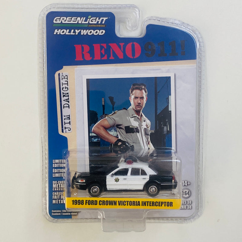 2022 Greenlight Hollywood Reno 911! Jim Dangle 1998 Ford Crown Victoria Police Interceptor negro con blanco Llantas de Goma