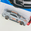 2026 Hot Wheels Nightspeed 2020 Ford Mustang Shelby GT500 gris OH5