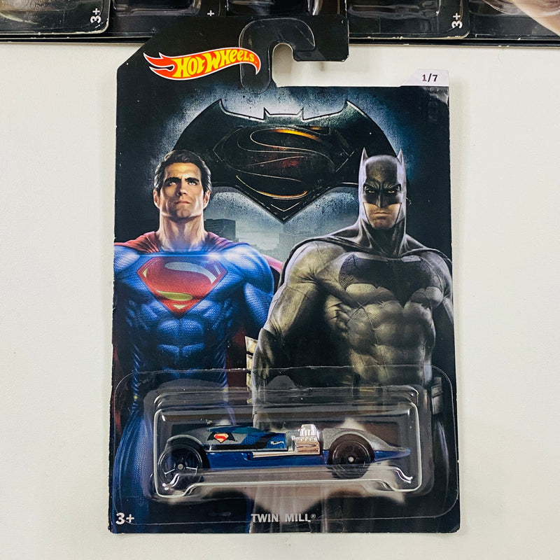 2016 Hot Wheels Batman v Superman Colección Set de 7 y CHASE - Twin Mill, Rockster, Mad Manga, Covelight, Muscle Tone, Power Pistons, Tantrum, Overbored 454 CHASE de Edición Limitada