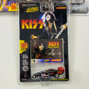 1997 Johnny Lightning KISS Colección Set de 4 Funny Cars con Llantas de Goma y Tarjeta Fotográfica - Paul Stanley, Gene Simmons, Ace Frehley, Peter Criss