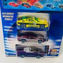 2003 Hot Wheels Blue Book Exclusive 3 Pack Set de 3 - Overbored (Exclusivo), Mercedes Benz C-Class, Chevrolet Camaro Convertible