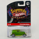 2009 Hot Wheels Larry's Garage 32 Ford Sedan Delivery verde metálico Llantas de Goma RR base ZAMAC