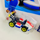 2025 Hot Wheels HW Screen Time Mario Kart Standard Kart rojo con blanco MK