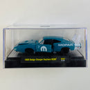 2021 M2 Machines Limited Edition 1/8,400 Mopar 1969 Dodge Charger Daytona HEMI R59 azul turquesa Llantas de Goma - Loose/Suelto con Caja Acrílica