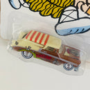 2013 Hot Wheels Premium Pop Culture Hagar The Horrible Olafo El Amargado 56 Chevy Nomad Delivery beige Llantas de Goma RR base ZAMAC - Levanta Capó