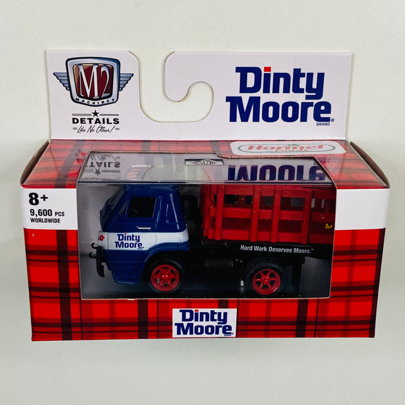 2022 M2 Machines Limited Edition 1/9,600 Dinty Moore Hormel Foods 1966 Dodge L600 Stake Bed Truck S112 azul con rojo Llantas de Goma