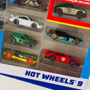2022 Hot Wheels Multi-Pack 9 Pack Set de 9 autos con 1 con Tampos Exclusivos: Porsche 356 Outlaw