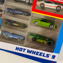 2021 Hot Wheels Multi-Pack 9 Pack Set de 9 autos con 1 con Tampos Exclusivos: Ford 71 Maverick Grabber