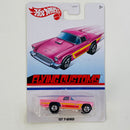 2020 Hot Wheels Target Exclusive Flying Customs 57 T-Bird Ford rosado BW