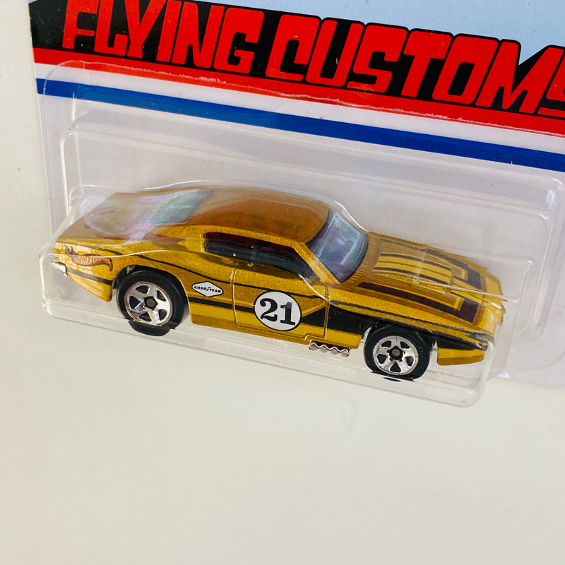 2021 Hot Wheels Target Exclusive Flying Customs Custom Otto dorado 5SP