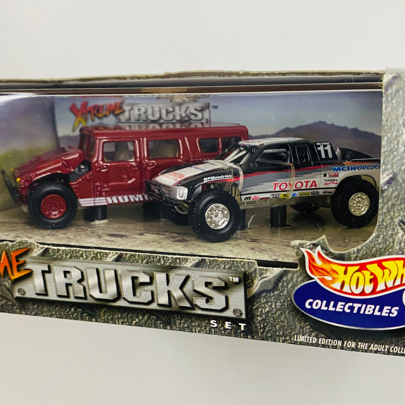 2000 Hot Wheels Collectibles Limited Edition Xtreme Trucks Set de 2 con Llantas de Goma RR - Hummer y Toyota Baja Truck - Primeras Ediciones