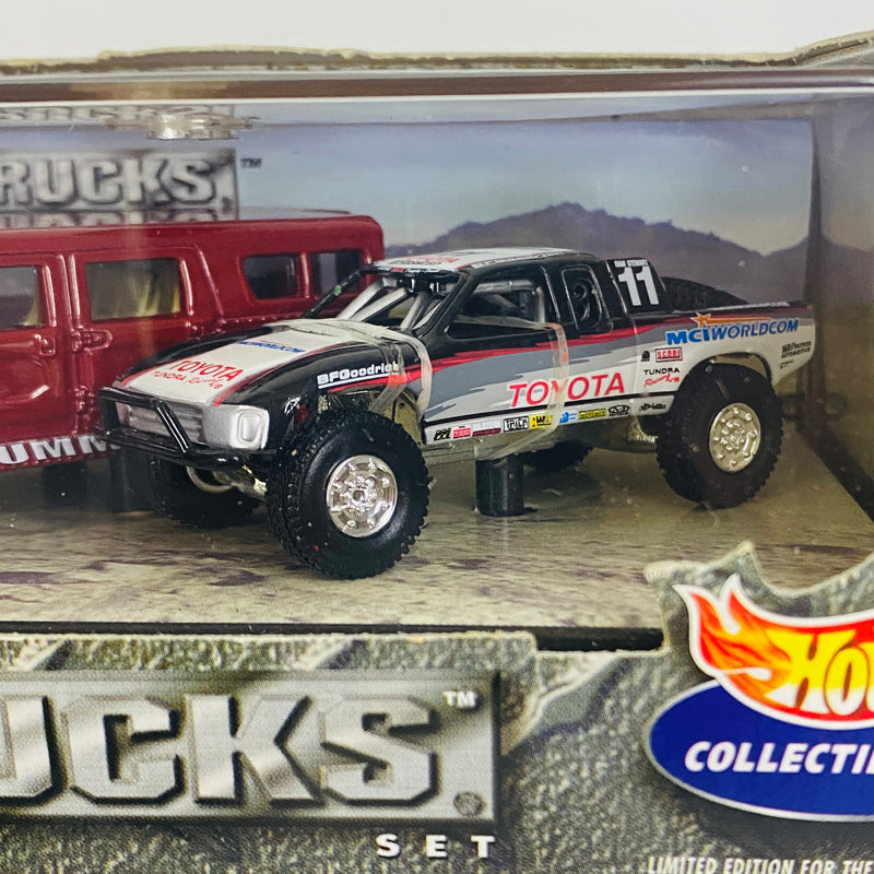 2000 Hot Wheels Collectibles Limited Edition Xtreme Trucks Set de 2 con Llantas de Goma RR - Hummer y Toyota Baja Truck - Primeras Ediciones